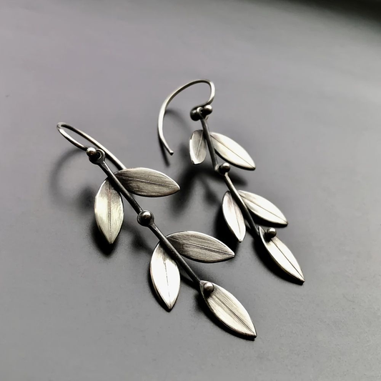 Retro Silver Leaf Drop Earrings