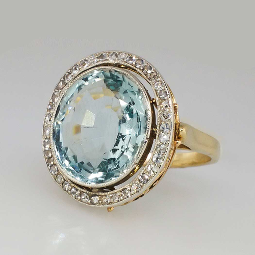 Antique Gold Ring with Blue Crystal Ball