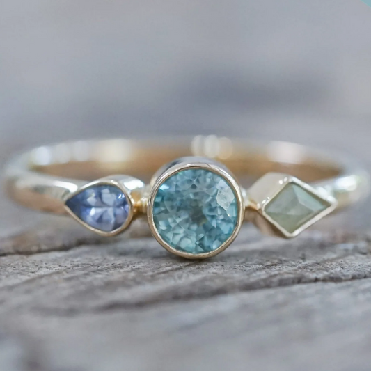 Retro Blue Gemstone Ring