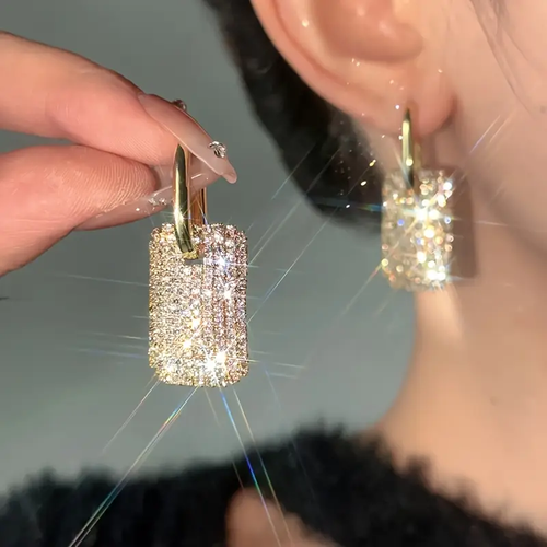 Classic Vintage Sparkle Earrings