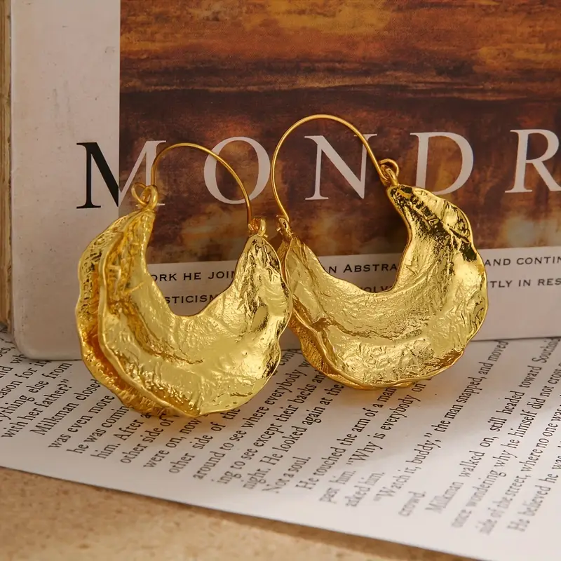 Elegant Gold-Woven Basket Earrings