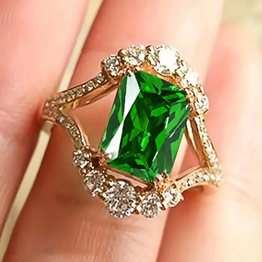 Emerald Green Crystal and Gold Zirconia Ring