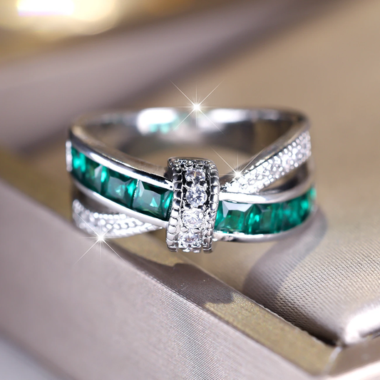 Vibrant Turquoise and Silver Ring