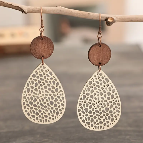 Retro Hollow Dangle Earrings