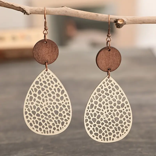 Retro Hollow Dangle Earrings