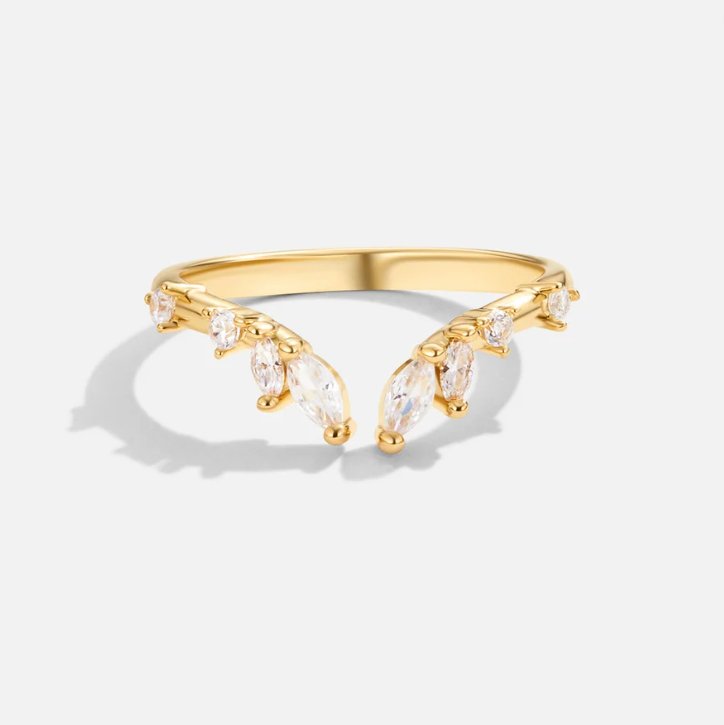 Serenity - Golden Crystal Wine Ring