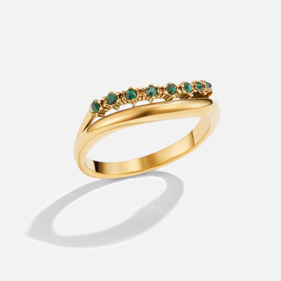 Mary - Layered Ring in Emerald Green