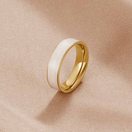 White Sahara Band Ring